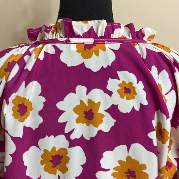 Macaron Floral Women's Top - Pink and White Medium NWOT - Picture 6 of 8